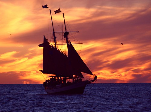 Fire Sail ~ Quarta Sunset 144