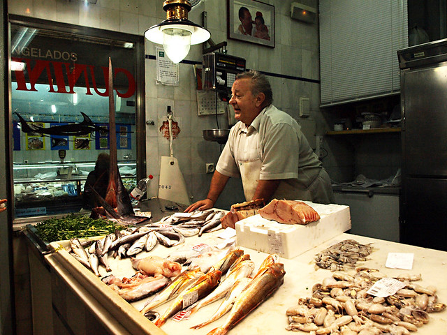 Fishmonger, Mercado San Agustin, Granada