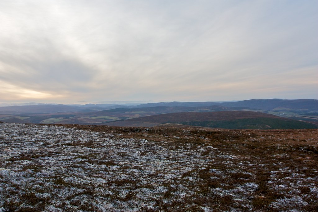 West from Carn an t-Suidhe