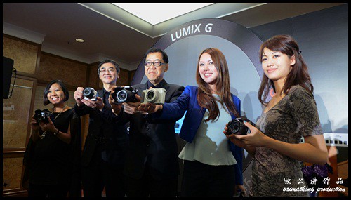 Chris Tomachi (2nd from left), Deputy Managing Director and Jeff Lee (center), Managing Director, Panasonic Malaysia during the launch of the event