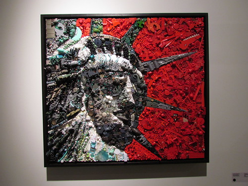 Jane Perkins (UK): The Statue of Liberty; Made in China