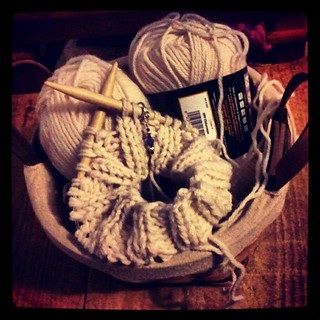 #knitting a hat for #sandycraftalong #knit #charity #Sandy