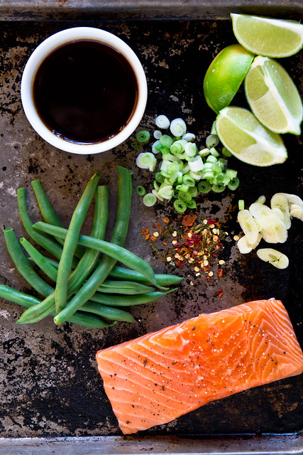 Foil Packet Salmon with Green Beans