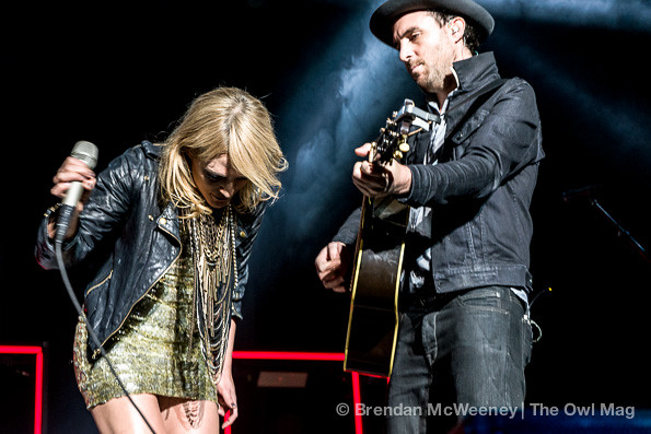 Metric @ Oracle Arena, Oakland 12/7/12