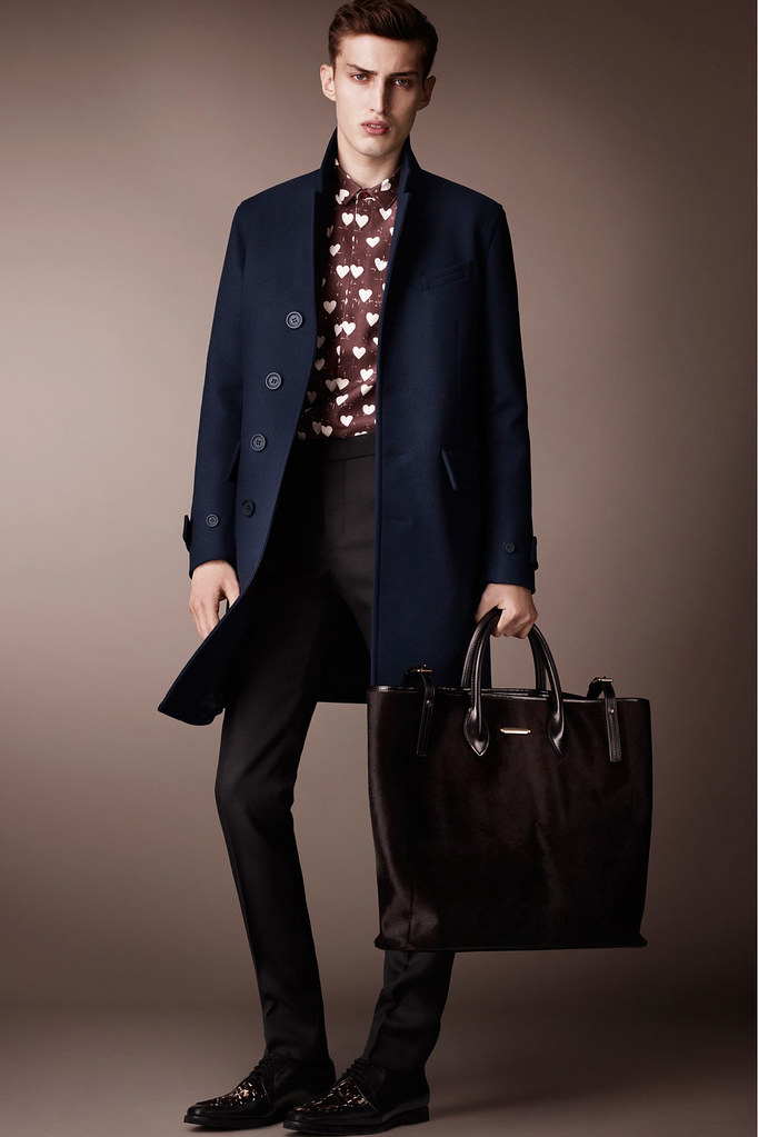 Charlie France0298_Burberry Prorsum’s Pre-Fall 2013 Collection(Homme Model)