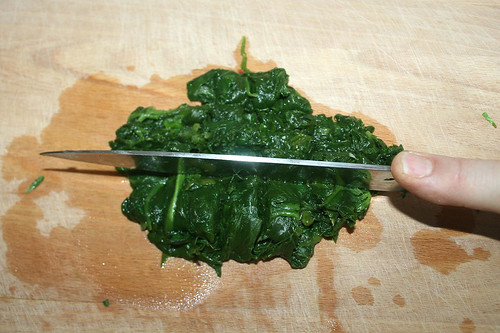 30 - Blattspinat schneiden / Cut leaf spinach