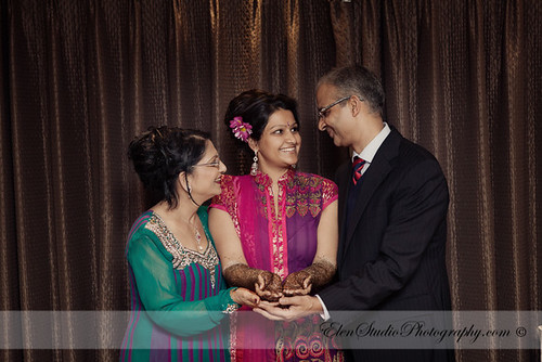 Indian-wedding-photographer-Henna-night-V&A-Elen-Studio-Photograhy-014