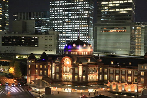 New Old Tokyo Station Night View (test ISO12800)