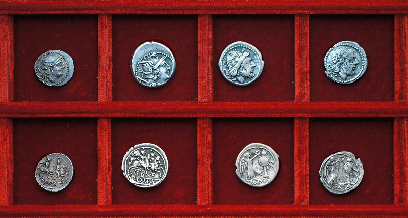 RRC 103 MT quinarius, RRC 104 B denarius, RRC 105 pentagram victoriatus, RRC 106 staff victoriatus, Ahala collection, coins of the Roman Republic