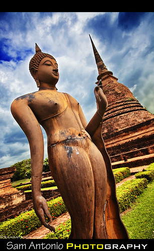 Five Reasons why I prefer Photographing Sukhothai, Thailand over Angkor Wat, Cambodia by Sam Antonio Photography