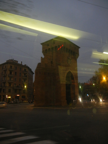 DSCN5081 _ Ancient city gate, Bologna, 19 October