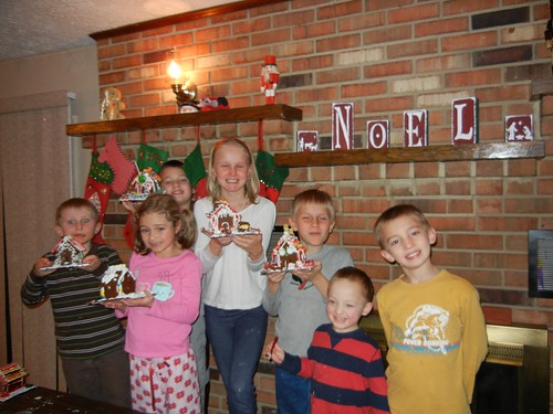 Dec 20, 2012 Gingerbread houses (2)