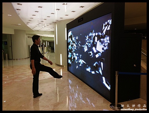Petmos Interactive Wall @ KLCC Petronas Twin Towers Sky Bridge Visitor’s Center