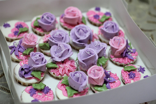 syafa-cupcakes-Rose-2