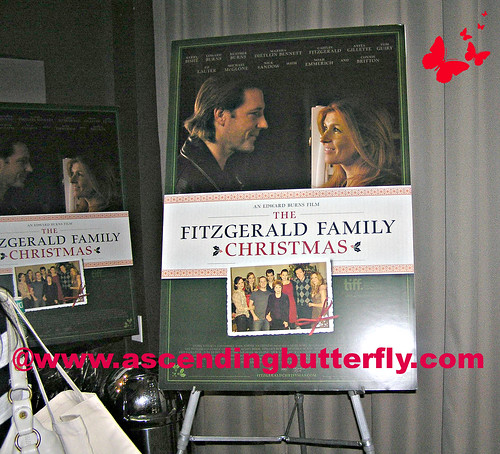 Fitzgerald Family Christmas Poster 01 Mamarazzi WATERMARKED