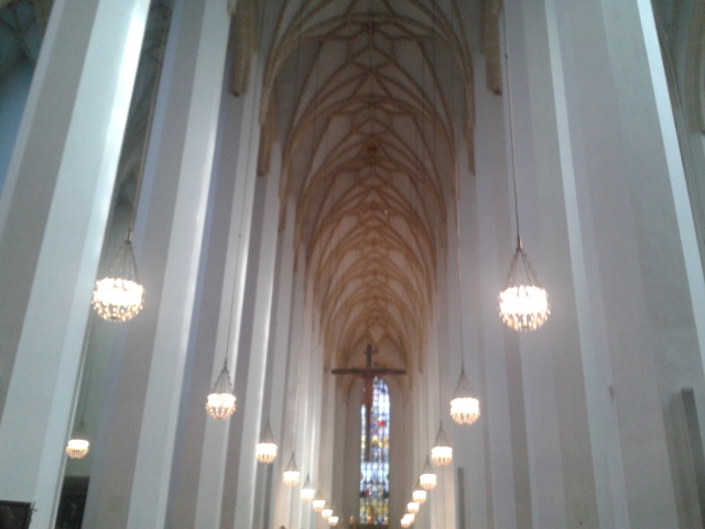 Visita a Múnich: desde esta perspectiva no se ven las ventanas de la catedral