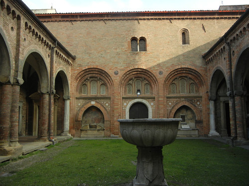 DSCN4937 _ Basilica Santuario Santo Stefano, Bologna, 18 October