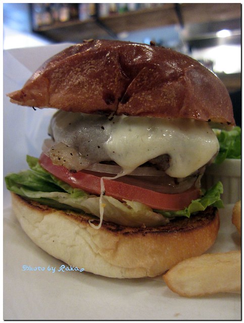 2013-01-04_ハンバーガーログブック_【広尾】BurgerManiaHiroo 年の初めはやっぱりお餅でしょ。-02
