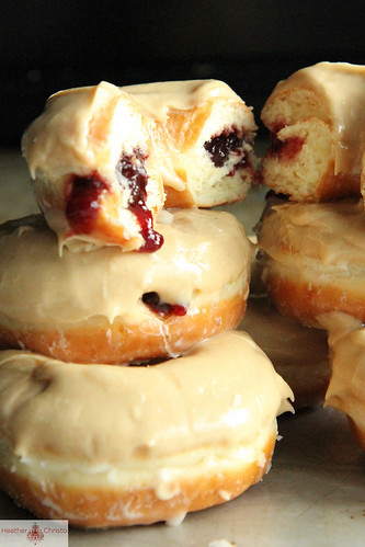 Homemade Doughnut Recipes for National Donut Day | Homemade Recipes http://homemaderecipes.com/holiday-event/22-homemade-donut-recipes-for-national-donut-day