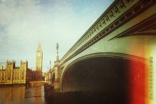 Westminster Bridge by fotoshoota.com