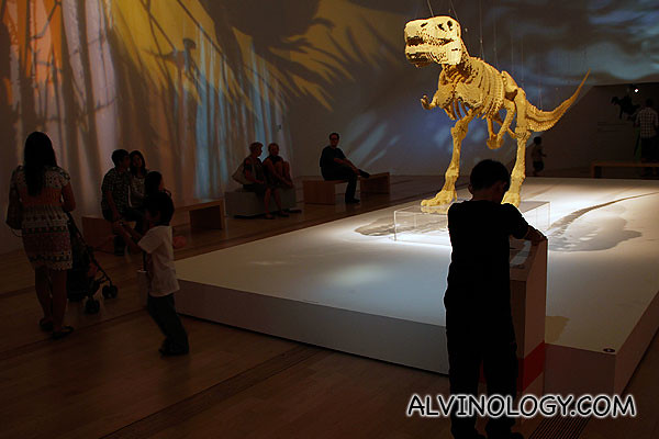 A dinosaur piece which Sawaya made specially for the kids visiting his exhibition 