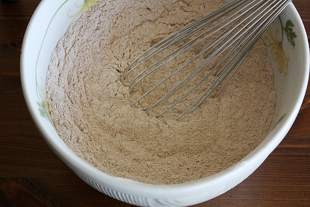 cocoa powder + rye flour + whole wheat flour, oh my.