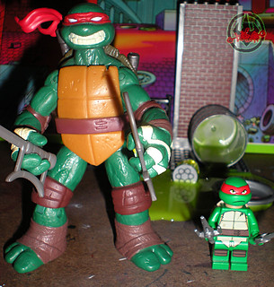 LEGO Teenage Mutant Ninja Turtles :: "Stealth Shell in Pursuit" ; Raphael ix / ..with 2012 NICK Raphael  (( 2013 ))
