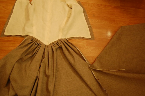 Making a robe a l'anglaise 20