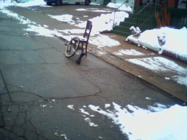 Parking chair, Highwood at Stayton, off Brighton Rd