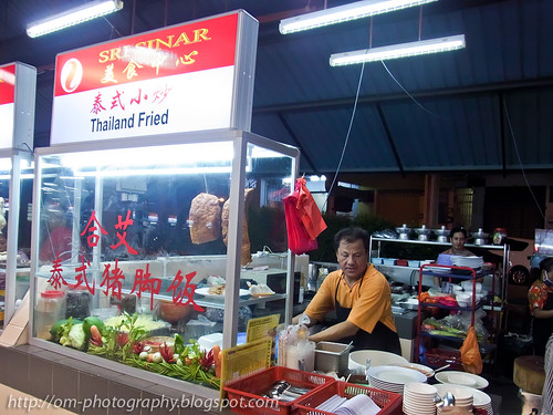 Hatyai Thai style pig trotter rice , sri sinar food court R0020835 copy
