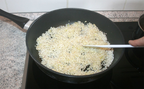 19 - Reis glasig andünsten / Braise rice