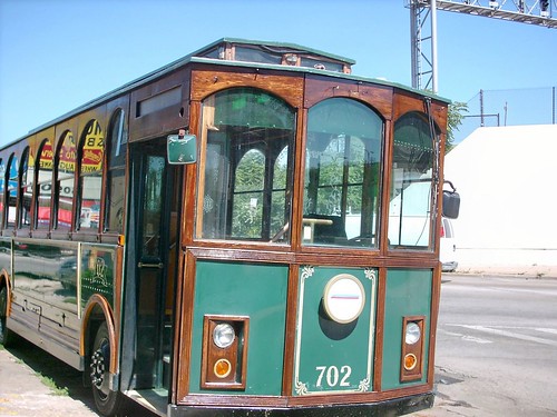 A Gomaco replica trolley bus.  Chicago Illinois.  July 2007. by Eddie from Chicago