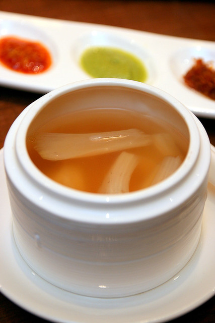 Double-boiled Fish Maw with Dried Scallop and Chinese Cabbage
