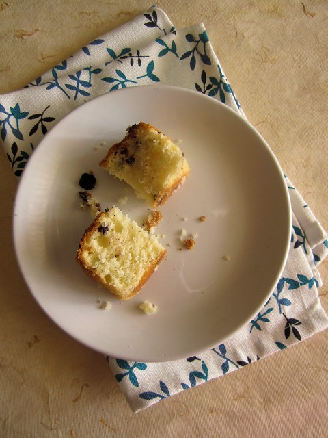 Blueberry Choco-chip Tea Cake
