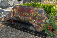 La tombe de Rudolf Noureev (Sainte-Geneviève-des-Bois)