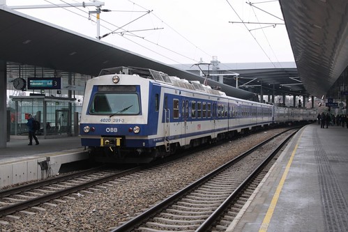 ÖBB Class 4020 EMU 4020 291 arrives at Wein Praterstern station