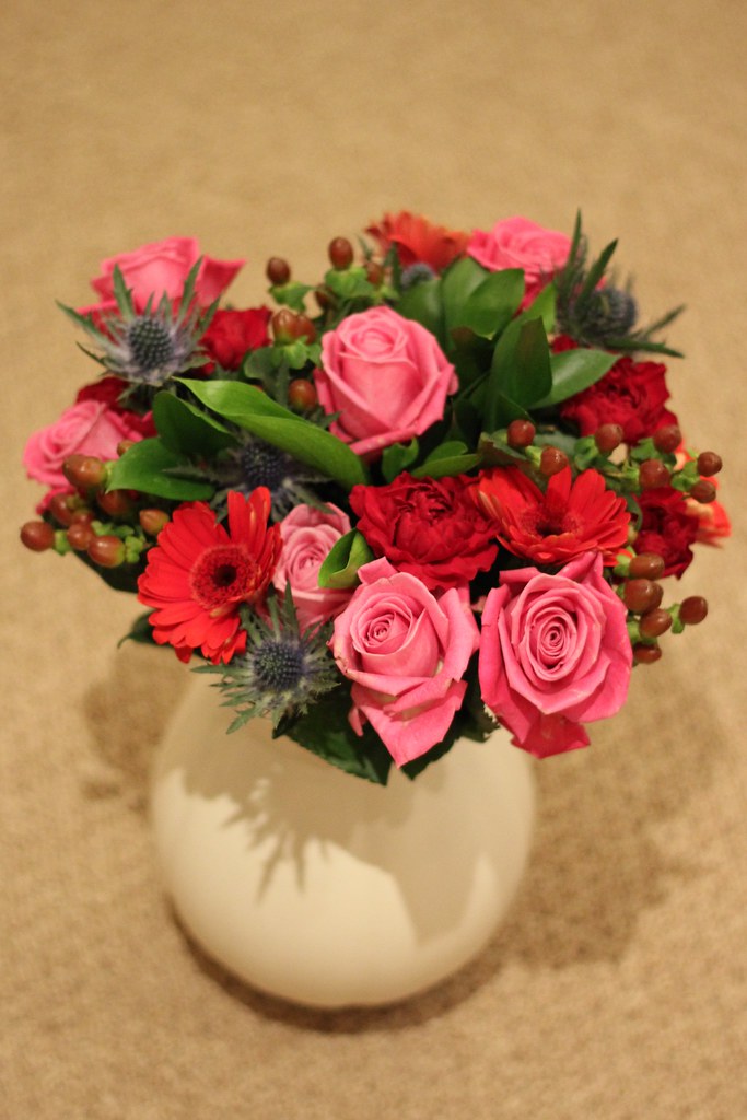queenie and the dew: Valentine's bouquets from Prestige Flowers