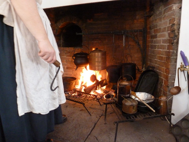 18th century hearth cooking workshop