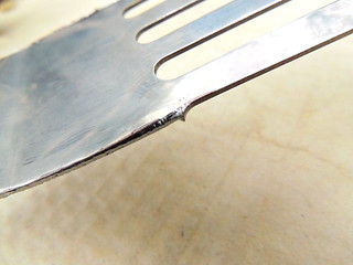 Trimmed spatula blade
