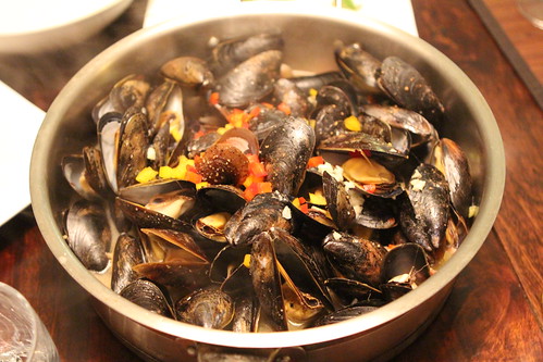 Mussels with Bacon and Ale