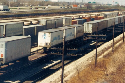 Atchison, Topeka & Santa Fe Railroad intermodal piggyback trains.  Chicago Illinois.  April 1989. by Eddie from Chicago
