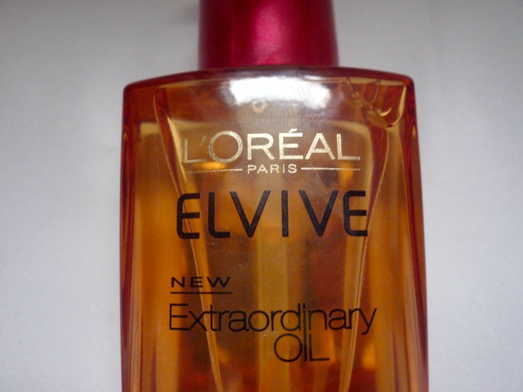 L'Oreal_Elvie_Extraordinary_Oil_For_Coloured_Hair (3)
