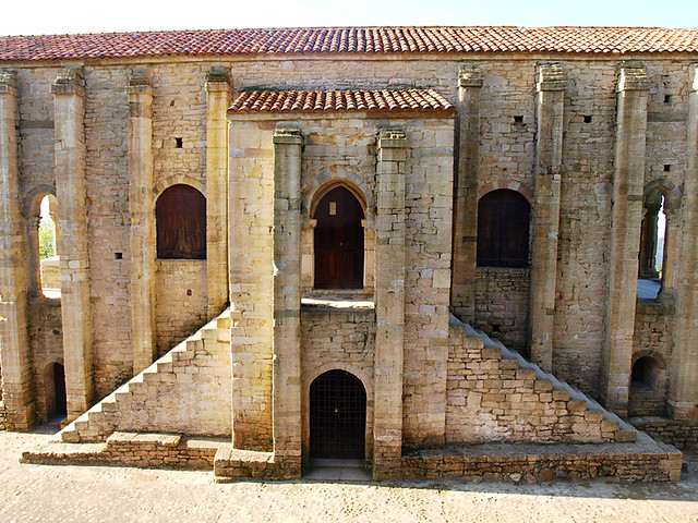 Santa María del Naranco, Oviedo