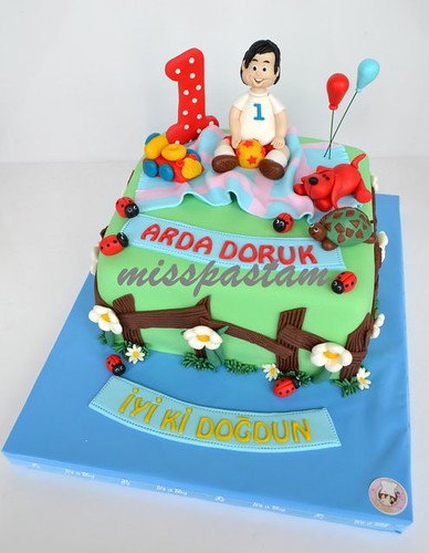 birthday cake by MİSSPASTAM