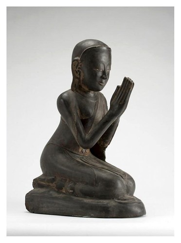 002-Un monje orando- Birmania-1600-1800-Copyright © 2011 Asian Art Museum