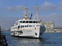 Istanbul's Ferries - İstanbul Vapurları