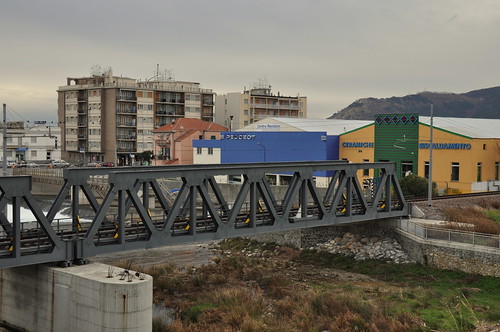 Eisenbahnbrücke über den Quiliano
