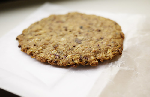02-20 vegan cookie