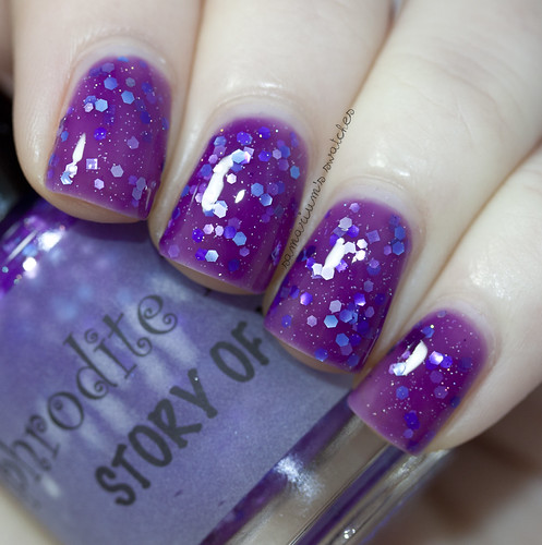 Aphrodite Lacquers Story of Woe (2)