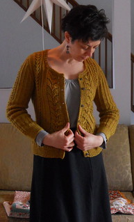 Agatha cardigan, adapted & complete